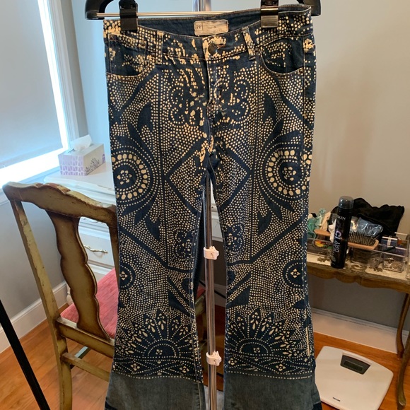 Free People Pants - Free People patterned bell bottom jeans